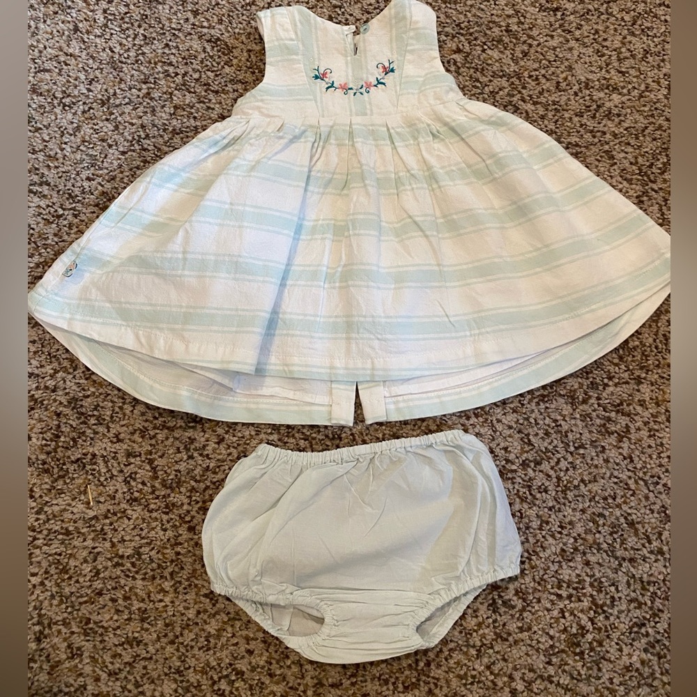 Matching set with dress + underwear!